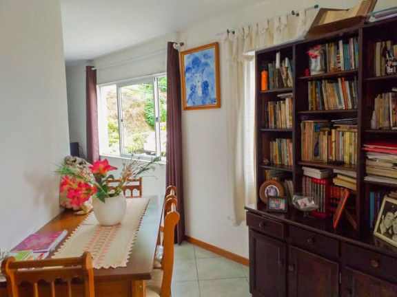Imagem Casa com 2 Quartos à Venda, 106 m² em Tijuca - Teresópolis