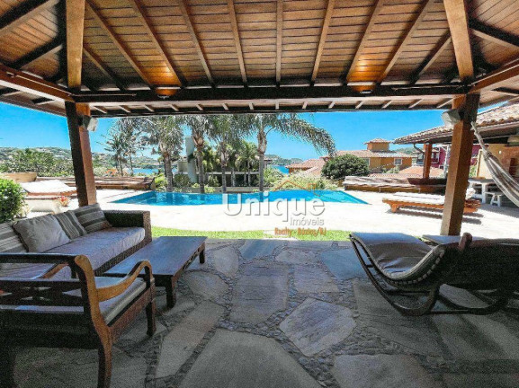 Imagem Casa com 5 Quartos para Temporada, 498 m² em Ferradura - Armação Dos Búzios
