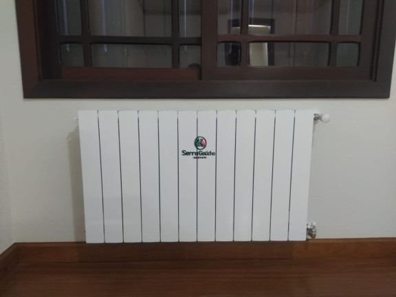 Imagem Apartamento com 1 Quarto à Venda, 40 m² em Vila Suiça - Canela Imagem Apartamento com 1 Quarto à Venda, 40 m² em Vila Suiça - Canela