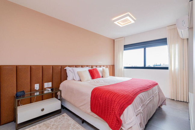 Imagem Cobertura com 3 Quartos à Venda, 182 m² em Menino Deus - Porto Alegre Imagem Cobertura com 3 Quartos à Venda, 182 m² em Menino Deus - Porto Alegre