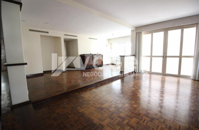 Imagem Apartamento com 3 Quartos à Venda, em Auxiliadora - Porto Alegre Imagem Apartamento com 3 Quartos à Venda, em Auxiliadora - Porto Alegre