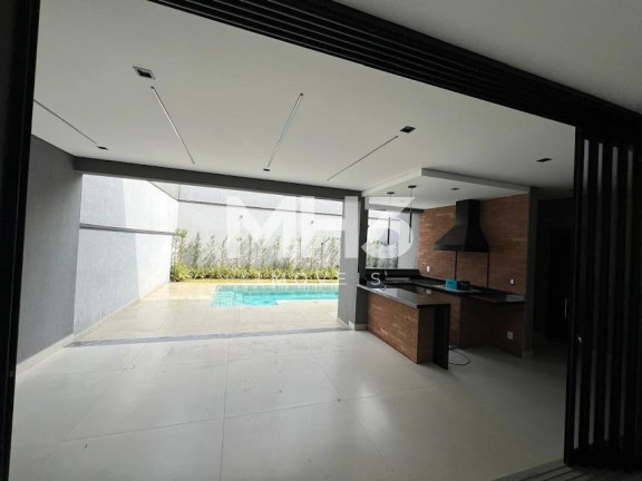 Imagem Casa de Condomínio com 5 Quartos à Venda, 300 m² em Swiss Park - Campinas Imagem Casa de Condomínio com 5 Quartos à Venda, 300 m² em Swiss Park - Campinas