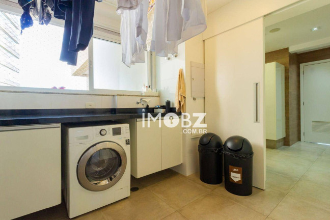 Imagem Imóvel com 4 Quartos à Venda, 223 m² em Vila Andrade - São Paulo