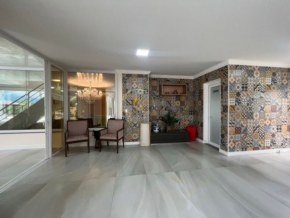 Imagem Casa com 8 Quartos à Venda, 700 m² em Guarujá