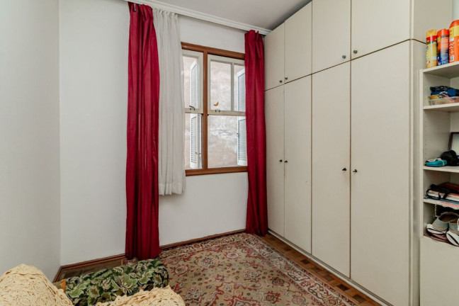 Imagem Apartamento com 4 Quartos à Venda, 104 m² em Menino Deus - Porto Alegre