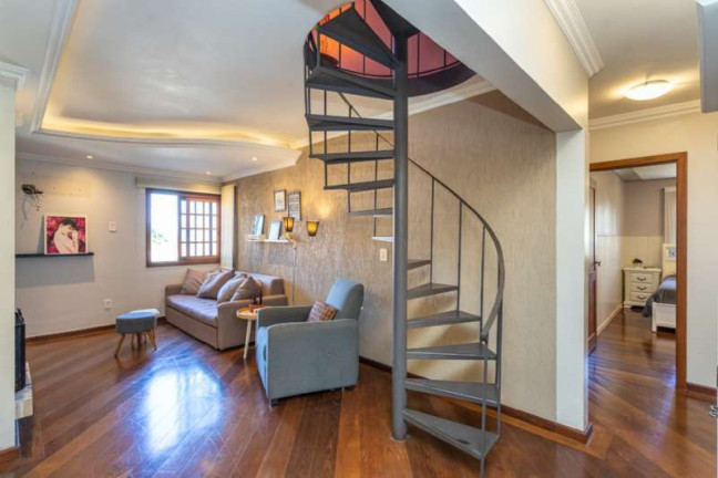 Imagem Casa com 4 Quartos à Venda, 351 m² em Nonoai - Porto Alegre