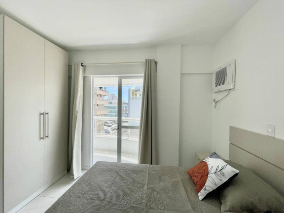 Imagem Apartamento com 3 Quartos à Venda, 101 m² em Bombas - Bombinhas