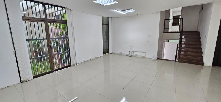 Imagem Sala Comercial para Alugar, 248 m² em Vila Nova Socorro - Mogi Das Cruzes Imagem Sala Comercial para Alugar, 248 m² em Vila Nova Socorro - Mogi Das Cruzes