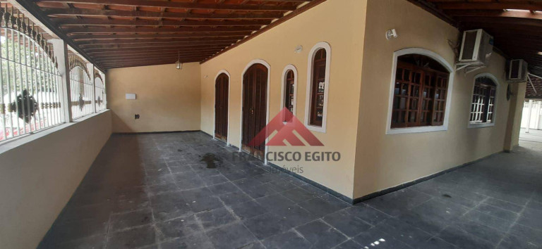 Casa com 2 Quartos à Venda, 424 m² em Trindade - São Gonçalo