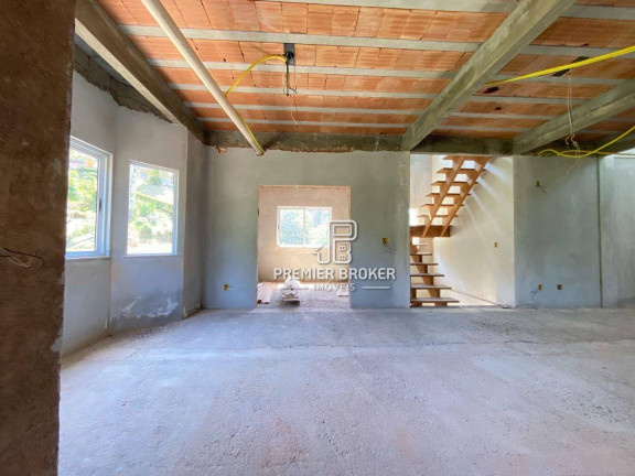 Imagem Casa com 3 Quartos à Venda, 430 m² em Albuquerque - Teresópolis