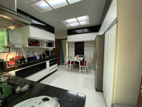 Imagem Casa com 6 Quartos à Venda,  em Itaipú - Niterói