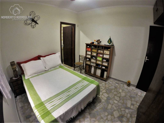 Imagem Casa com 2 Quartos à Venda, 195 m² em Guilhermina - Praia Grande