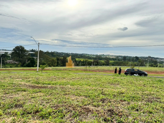 Terreno à Venda, 300 m² em Alphaville - Votorantim