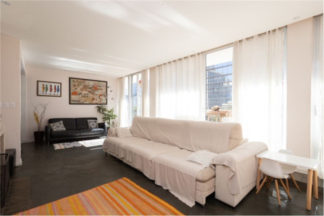 Imagem Imóvel com 3 Quartos à Venda, em Bela Vista - São Paulo Imagem Imóvel com 3 Quartos à Venda, em Bela Vista - São Paulo