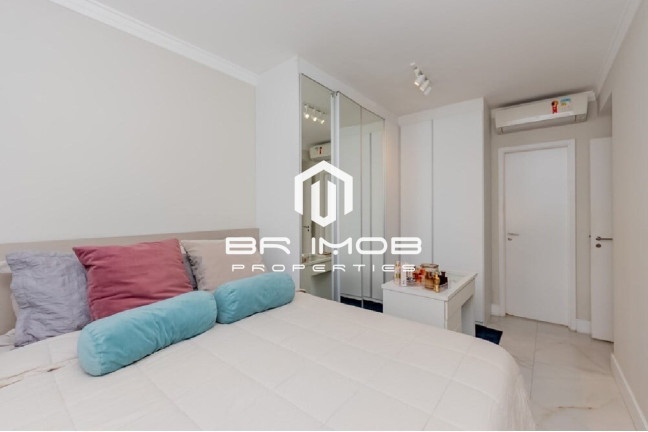 Imagem Imóvel com 2 Quartos à Venda, 74 m² em Aclimação - São Paulo Imagem Imóvel com 2 Quartos à Venda, 74 m² em Aclimação - São Paulo