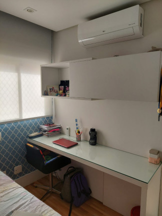 Imagem Imóvel com 3 Quartos à Venda, 141 m² em Vila Suzana - São Paulo Imagem Imóvel com 3 Quartos à Venda, 141 m² em Vila Suzana - São Paulo