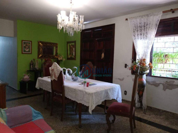 Imagem Casa com 4 Quartos à Venda, 208 m² em Piratininga - Niterói