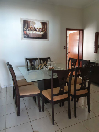 Sobrado com 3 Quartos à Venda, 174 m² em Sumarezinho - Ribeirão Preto