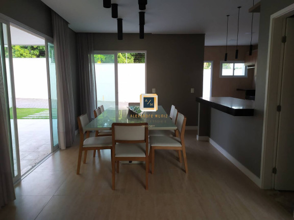 Imagem Casa com 3 Quartos à Venda, 229 m² em Sabiaguaba - Fortaleza Imagem Casa com 3 Quartos à Venda, 229 m² em Sabiaguaba - Fortaleza