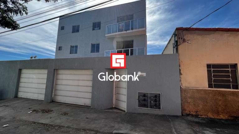 Imagem Apartamento com 3 Quartos para Alugar, 80 m² em Vila Sumaré - Montes Claros Imagem Apartamento com 3 Quartos para Alugar, 80 m² em Vila Sumaré - Montes Claros