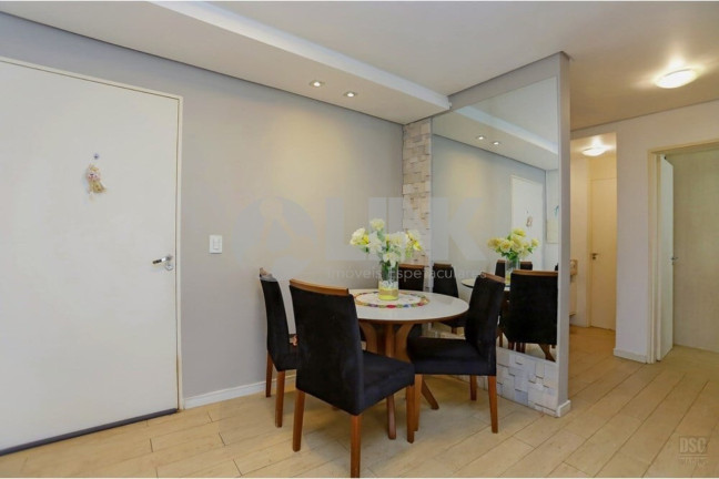 Imagem Apartamento com 2 Quartos à Venda, 56 m² em Camaquã - Porto Alegre