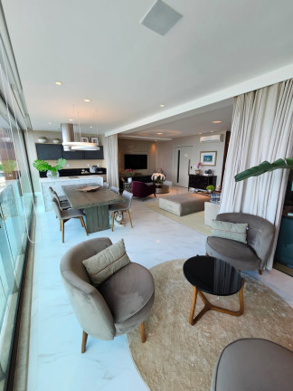 Imagem Apartamento com 4 Quartos à Venda, 242 m² em Jaguaribe - Salvador