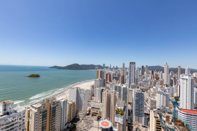 Imagem Apartamento com 4 Quartos à Venda, 182 m² em Centro - Balneário Camboriú Imagem Apartamento com 4 Quartos à Venda, 182 m² em Centro - Balneário Camboriú