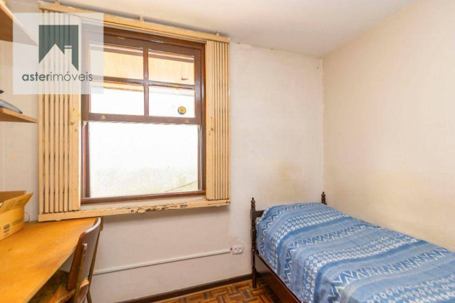 Imagem Casa com 4 Quartos à Venda, 180 m² em Guabirotuba - Curitiba