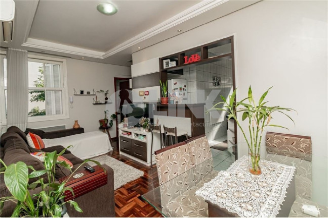 Apartamento com 1 Quarto à Venda, 37 m² em Petrópolis - Porto Alegre
