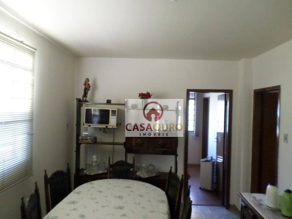 Imagem Casa com 6 Quartos à Venda, 200 m² em Colégio Batista - Belo Horizonte
