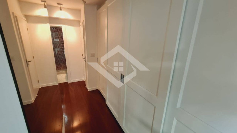 Imagem Apartamento com 3 Quartos à Venda, 191 m² em Leblon - Rio De Janeiro Imagem Apartamento com 3 Quartos à Venda, 191 m² em Leblon - Rio De Janeiro