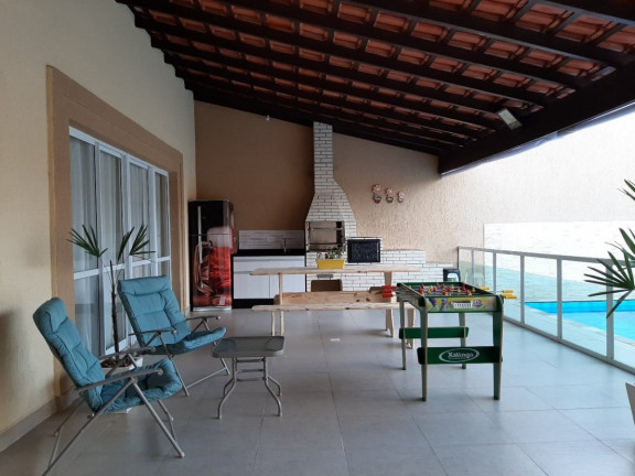 Imagem Casa com 5 Quartos à Venda ou Locação, 350 m² em Vila Loty - Itanhaém Imagem Casa com 5 Quartos à Venda ou Locação, 350 m² em Vila Loty - Itanhaém