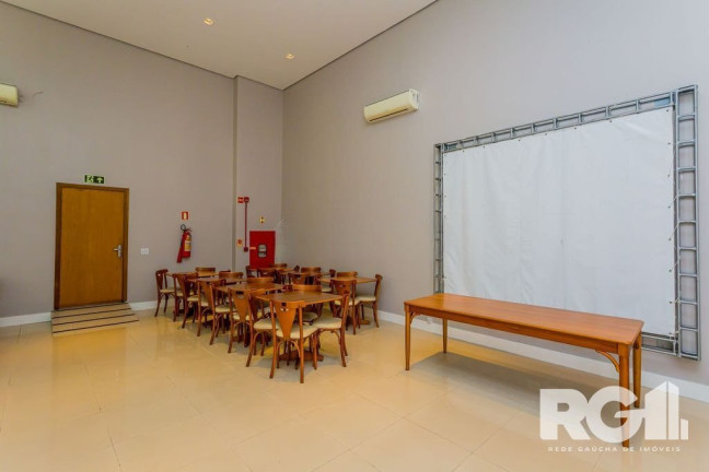 Imagem Apartamento com 2 Quartos à Venda, 85 m² em Passo Da Areia - Porto Alegre Imagem Apartamento com 2 Quartos à Venda, 85 m² em Passo Da Areia - Porto Alegre