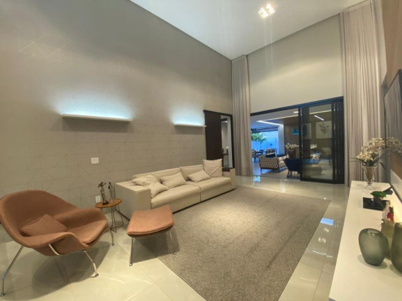 Imagem Casa com 4 Quartos à Venda, 276 m² em Alphaville Flamboyant Residencial Araguaia - Goiânia Imagem Casa com 4 Quartos à Venda, 276 m² em Alphaville Flamboyant Residencial Araguaia - Goiânia