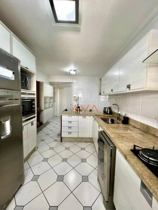 Imagem Apartamento com 4 Quartos à Venda, 151 m² em Centro - Florianópolis Imagem Apartamento com 4 Quartos à Venda, 151 m² em Centro - Florianópolis
