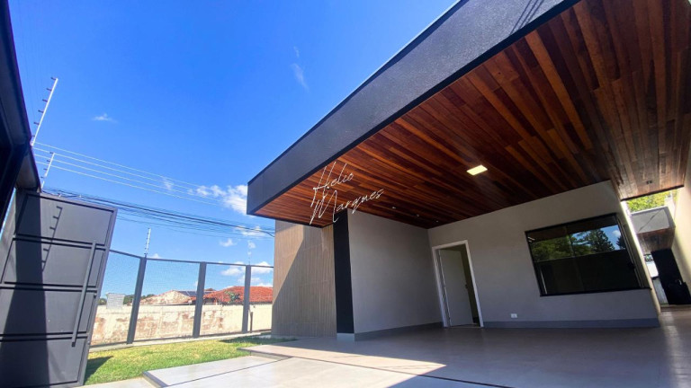 Casa com 3 Quartos à Venda, 171 m² em Vila Vilas Boas - Campo Grande