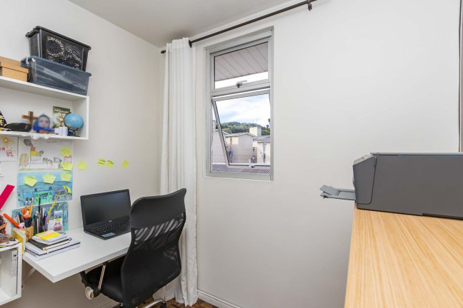 Imagem Apartamento com 3 Quartos à Venda, 48 m² em Fazendinha - Curitiba Imagem Apartamento com 3 Quartos à Venda, 48 m² em Fazendinha - Curitiba