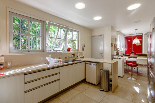 Imagem Casa com 4 Quartos à Venda, 362 m² em Pacaembu - São Paulo