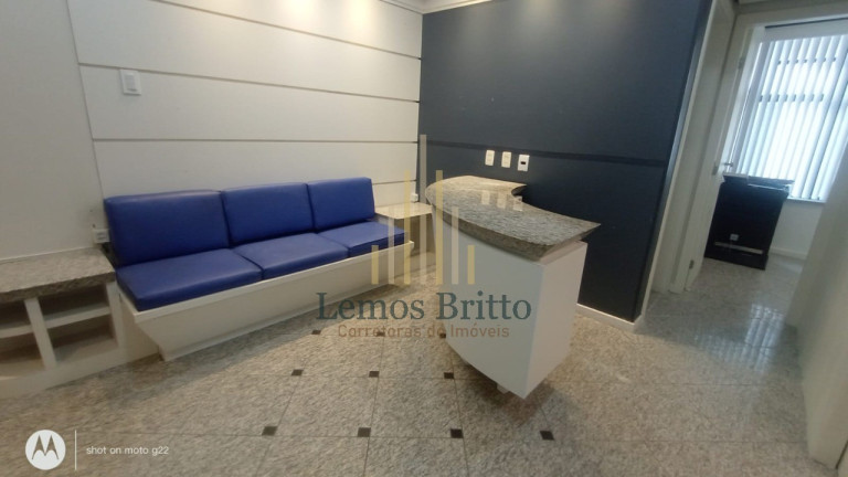 Sala Comercial à Venda, 50 m² em Parque Bela Vista - Salvador