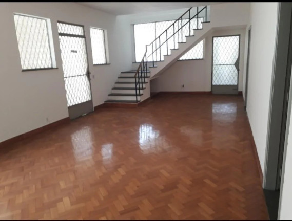 Imagem Casa com 5 Quartos à Venda,  em Campo Grande - Rio De Janeiro