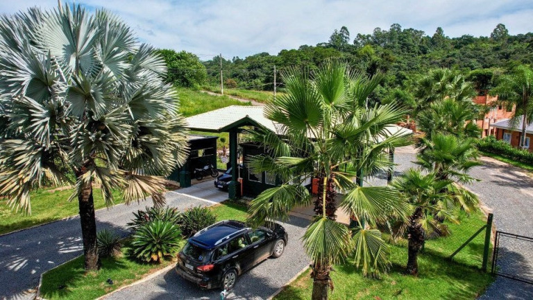 Terreno à Venda, 1.911 m² em Sete Nascentes - Bofete