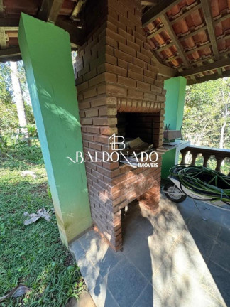 Imagem Imóvel com 4 Quartos à Venda, 3.500 m² em Centro - Extrema Imagem Imóvel com 4 Quartos à Venda, 3.500 m² em Centro - Extrema