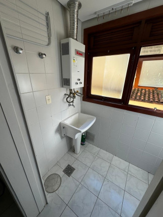 Imagem Imóvel com 2 Quartos à Venda, 74 m² em Petrópolis - Porto Alegre Imagem Imóvel com 2 Quartos à Venda, 74 m² em Petrópolis - Porto Alegre