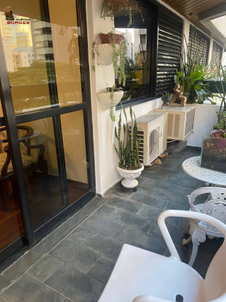 Imagem Apartamento com 4 Quartos à Venda, 155 m² em Moema - São Paulo