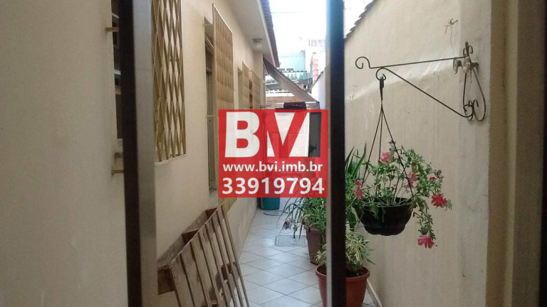 Imagem Casa com 4 Quartos à Venda, 276 m² em Penha Circular - Rio De Janeiro Imagem Casa com 4 Quartos à Venda, 276 m² em Penha Circular - Rio De Janeiro