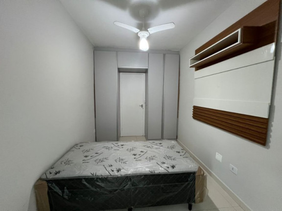 Imagem Apartamento com 2 Quartos à Venda, 65 m² em Ocian - Praia Grande
