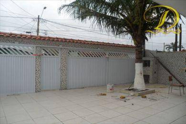 Imagem Sobrado com 6 Quartos à Venda, 400 m² em Tupi - Praia Grande Imagem Sobrado com 6 Quartos à Venda, 400 m² em Tupi - Praia Grande