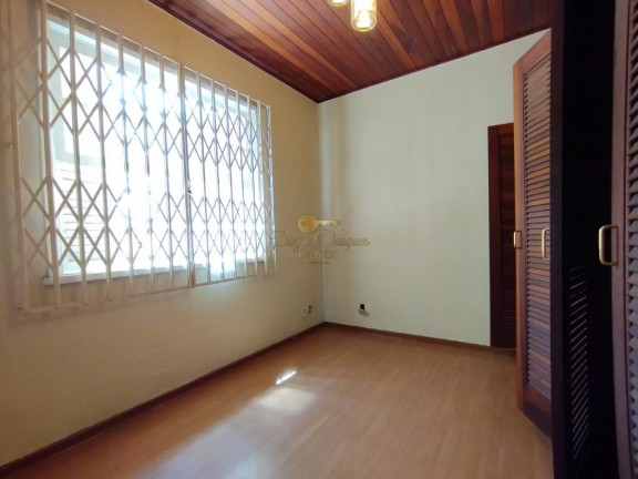 Imagem Casa com 4 Quartos à Venda, 177 m² em Agriões - Teresópolis