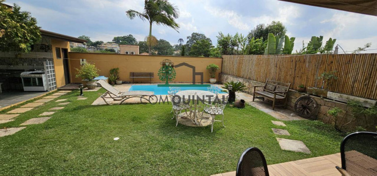 Casa com 4 Quartos à Venda, 375 m² em San Diego Park - Cotia