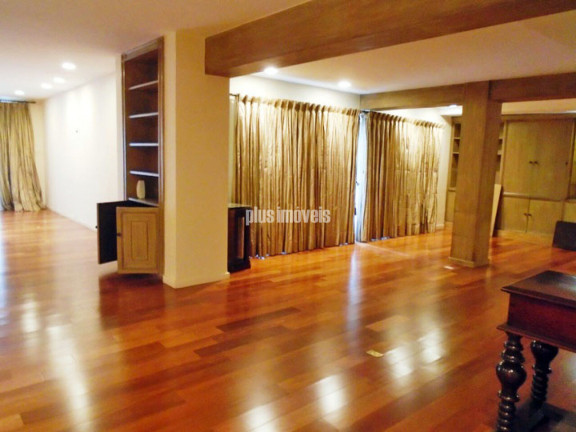 Imagem Casa com 3 Quartos à Venda, 955 m² em Cidade Jardim - São Paulo Imagem Casa com 3 Quartos à Venda, 955 m² em Cidade Jardim - São Paulo
